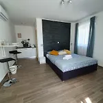 Apartament Borghetto *