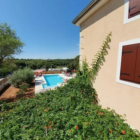 Apartment Borghetto *