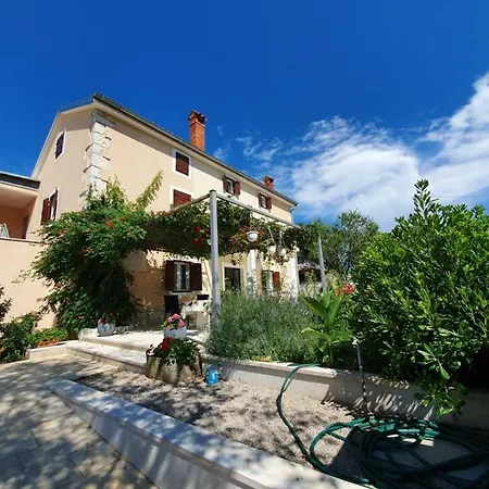 Apartment Borghetto *