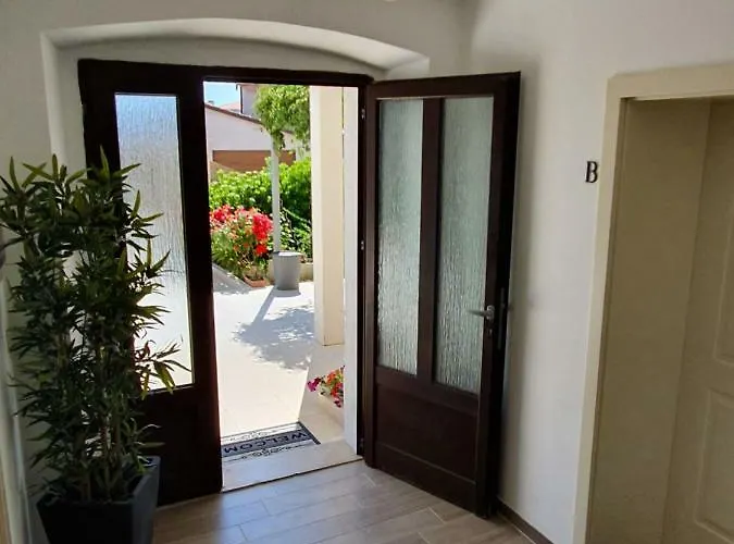 Lägenhet Borghetto Vinkuran